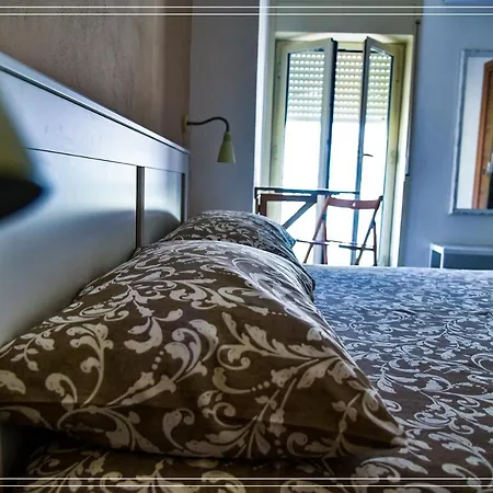 Couette-café Sicily 3*