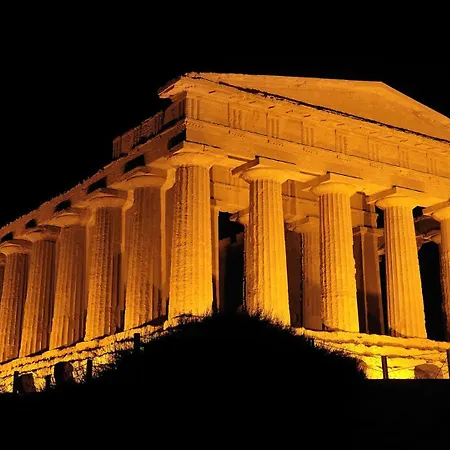 Sicily 3*