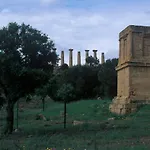 Sicily 3*