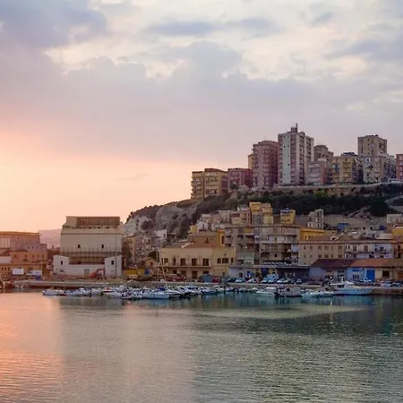 Sicily 3*