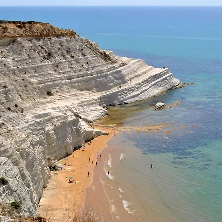 Oda ve Kahvaltı Sicily